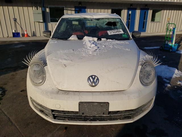 3VWVA7AT8CM641044 - 2012 VOLKSWAGEN BEETLE TURBO WHITE photo 5