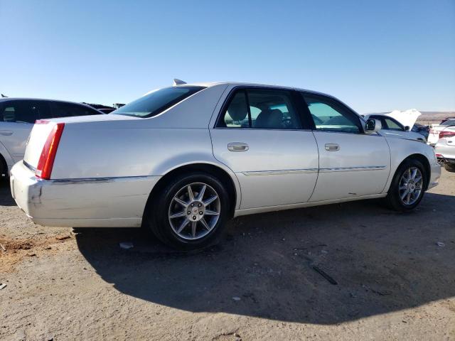 1G6KD5EY1AU137194 - 2010 CADILLAC DTS LUXURY COLLECTION WHITE photo 3