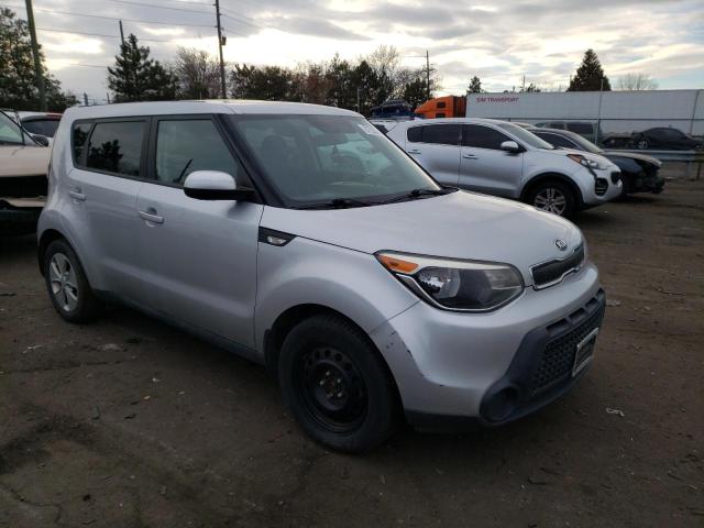 KNDJN2A21E7723985 - 2014 KIA SOUL SILVER photo 4