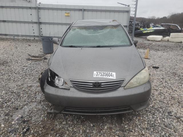 4T1BE32K75U616753 - 2005 TOYOTA CAMRY LE SILVER photo 5