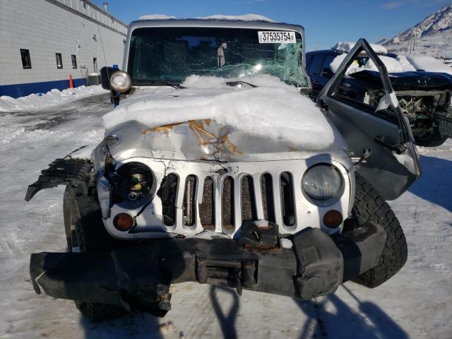 1J4GA39188L619023 - 2008 JEEP WRANGLER U X SILVER photo 5