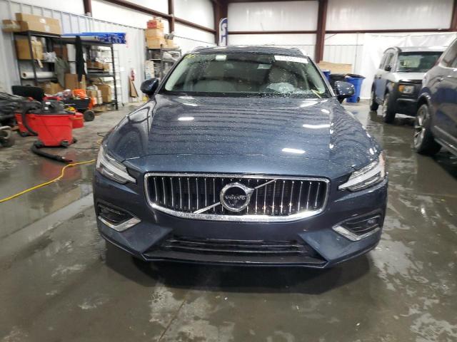 YV1102EL1L2371772 - 2020 VOLVO V60 T5 INSCRIPTION BLUE photo 5