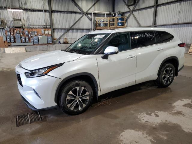 2022 TOYOTA HIGHLANDER XLE, 