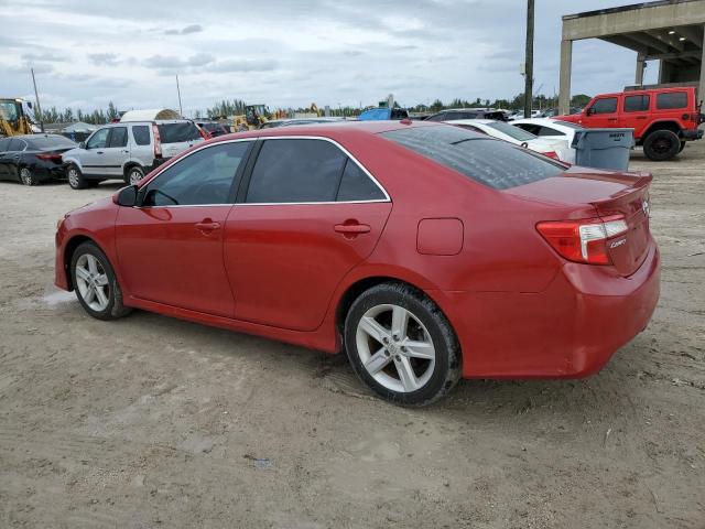 4T1BF1FK4DU700765 - 2013 TOYOTA CAMRY L RED photo 2