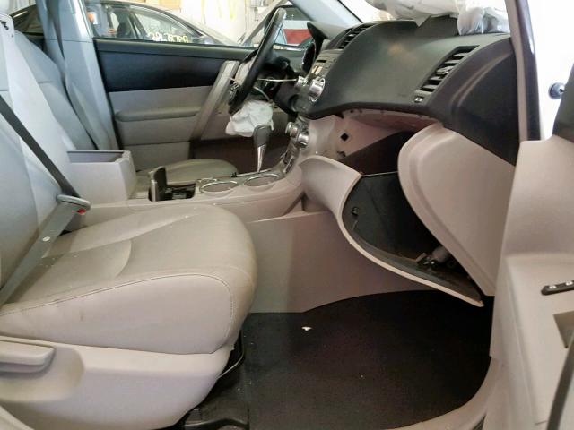 5TDBK3EH9CS108640 - 2012 TOYOTA HIGHLANDER BASE  photo 5