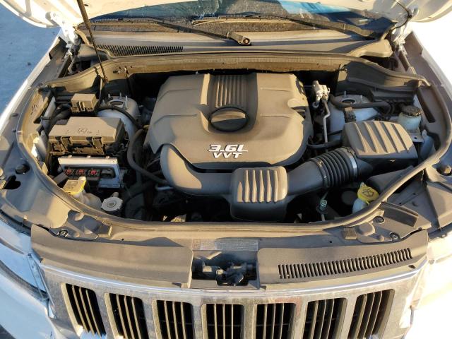 1C4RJEAG0DC549814 - 2013 JEEP GRAND CHER LAREDO Ақ фото 12