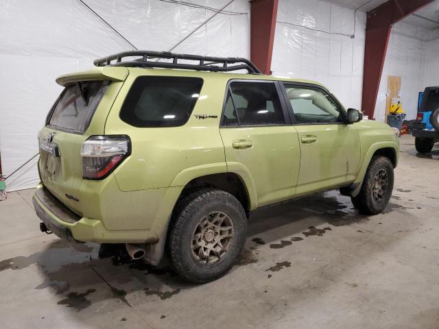 JTELU5JR2N6077996 - 2022 TOYOTA 4RUNNER SR5 PREMIUM GREEN photo 3