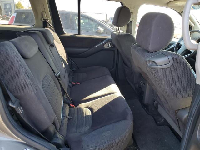 5N1AR18U65C705779 - 2004 NISSAN PATHFINDER LE GRAY photo 11