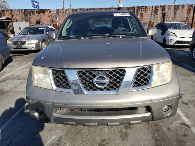 5N1AR18U65C705779 - 2004 NISSAN PATHFINDER LE GRAY photo 5