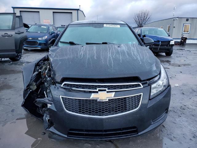 1G1PC5SB2D7231196 - 2013 CHEVROLET CRUZE LT GRAY photo 5