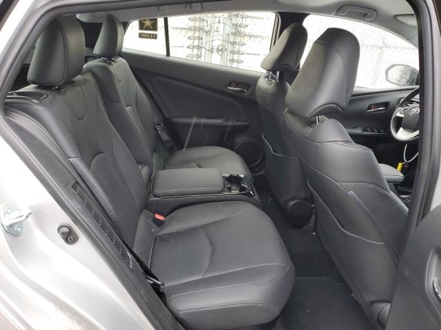 JTDKARFP6H3003834 - 2017 TOYOTA PRIUS PRIM 银色 照片 10