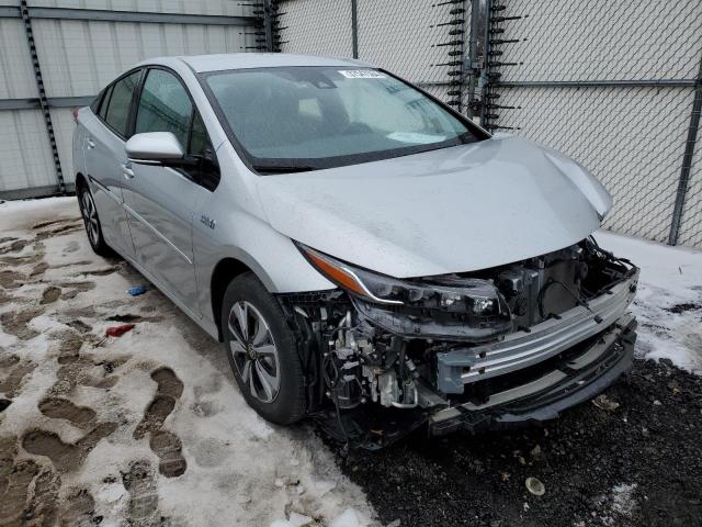 JTDKARFP6H3003834 - 2017 TOYOTA PRIUS PRIM 银色 照片 4