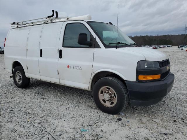 1GCWGAFP3K1368069 - 2019 CHEVROLET EXPRESS G2 WHITE photo 4