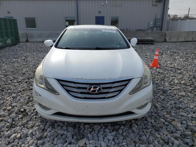 5NPEC4AB7BH203378 - 2011 HYUNDAI SONATA SE WHITE photo 5