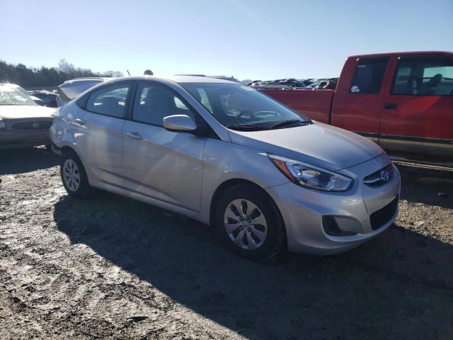 KMHCT4AE3HU174344 - 2017 HYUNDAI ACCENT SE SILVER photo 4