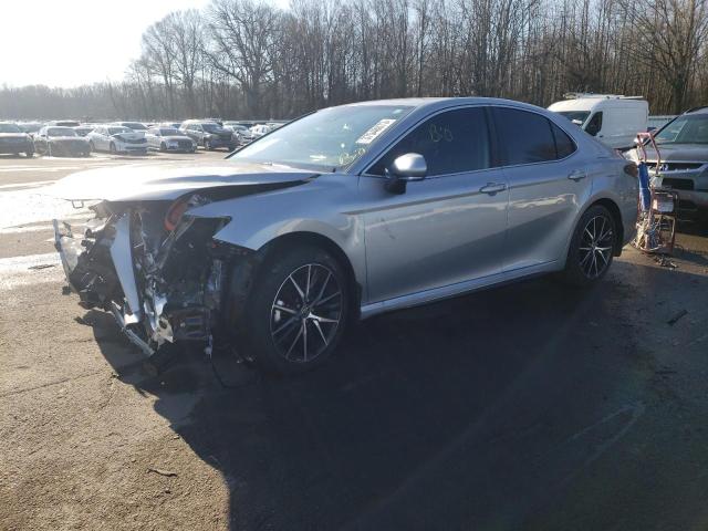 4T1G11AK2PU120821 - 2023 TOYOTA CAMRY SE NIGHT SHADE SILVER photo 1