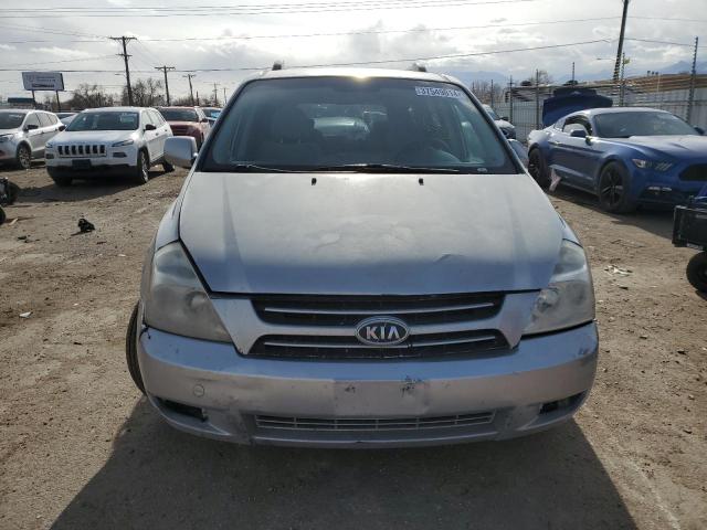 KNDMB233766023911 - 2006 KIA SEDONA EX SILVER photo 5