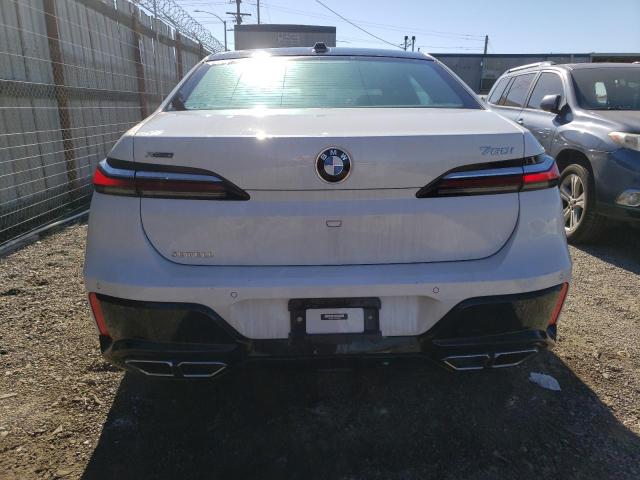 WBA33EJ06PCM38852 - 2023 BMW 760 XI WHITE photo 6