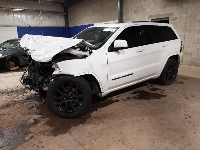 1C4RJFAGXLC362178 - 2020 JEEP GRAND CHER LAREDO WHITE photo 1