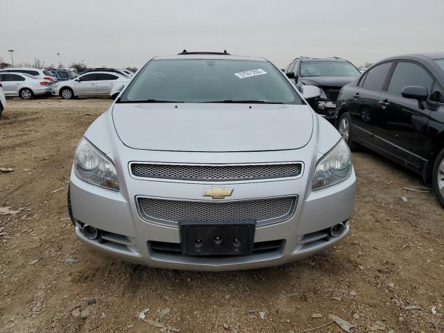 1G1ZE5EB8AF320514 - 2010 CHEVROLET MALIBU LTZ ვერცხლისფერი ფოტო 5
