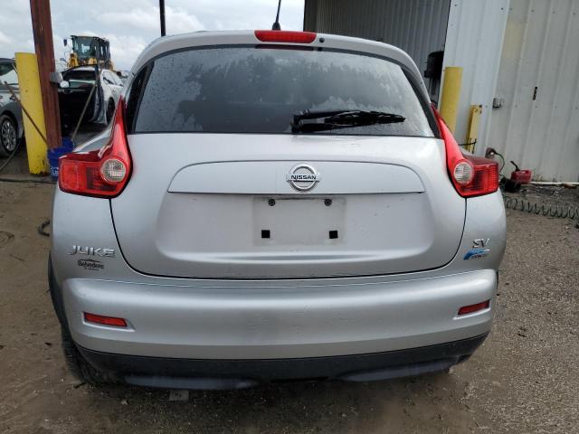 JN8AF5MR6CT105058 - 2012 NISSAN JUKE S SILVER photo 6