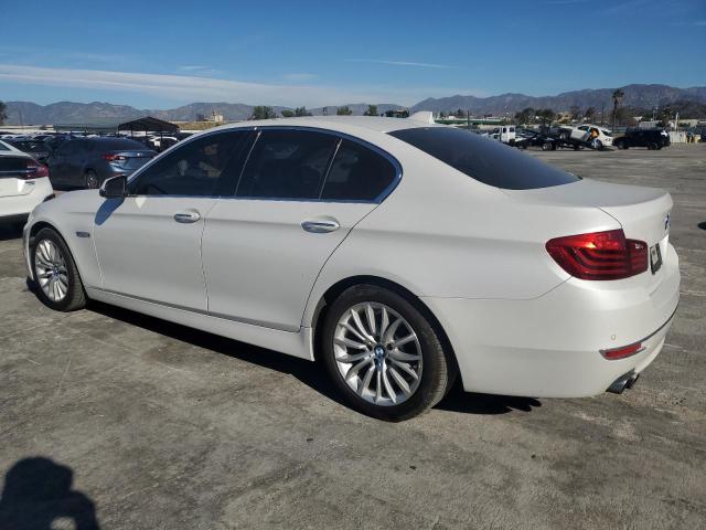 WBA5A5C50FD521967 - 2015 BMW 528 I WHITE photo 2