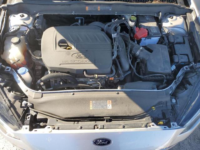 3FA6P0HD0JR237852 - 2018 FORD FUSION SE SILVER photo 11