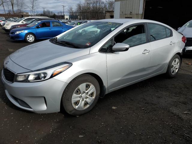 3KPFK4A75HE060818 - 2017 KIA FORTE LX SILVER photo 1