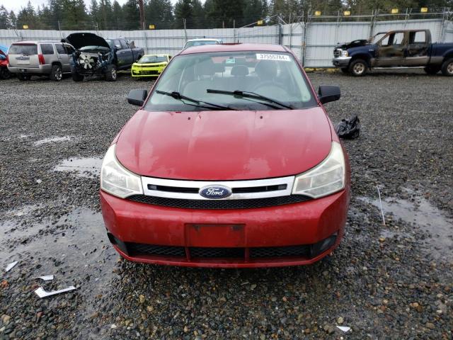 1FAHP35N69W213992 - 2009 FORD FOCUS SE RED photo 5