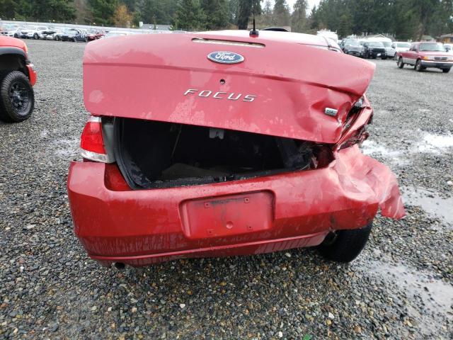 1FAHP35N69W213992 - 2009 FORD FOCUS SE RED photo 6