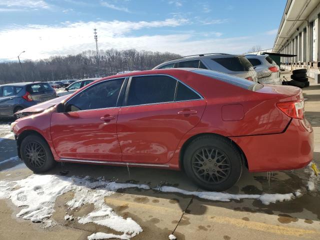 4T1BF1FK0DU711696 - 2013 TOYOTA CAMRY L RED photo 2