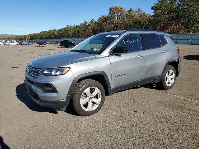 3C4NJDBBXNT163905 - 2022 JEEP COMPASS LATITUDE GRAY photo 1