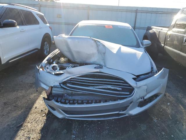 3FA6P0H76GR222064 - 2016 FORD FUSION SE SILVER photo 5