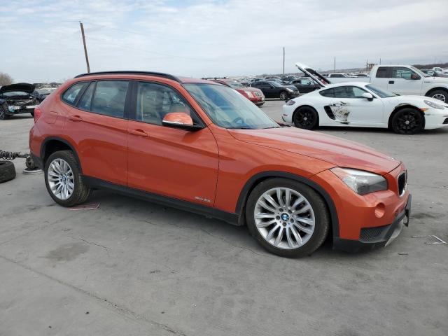 WBAVM1C54DVW43464 - 2013 BMW X1 SDRIVE28I ORANGE photo 4