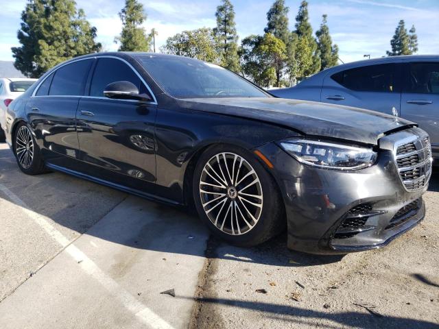 W1K6G7GB3NA129041 - 2022 MERCEDES-BENZ S 580 4MATIC GRAY photo 4