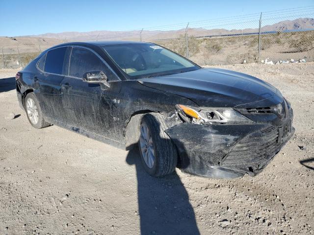 4T1B11HK2JU616502 - 2018 TOYOTA CAMRY L BLACK photo 4