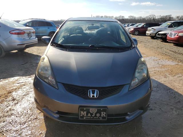 JHMGE8H39DC023311 - 2013 HONDA FIT GRAY photo 5