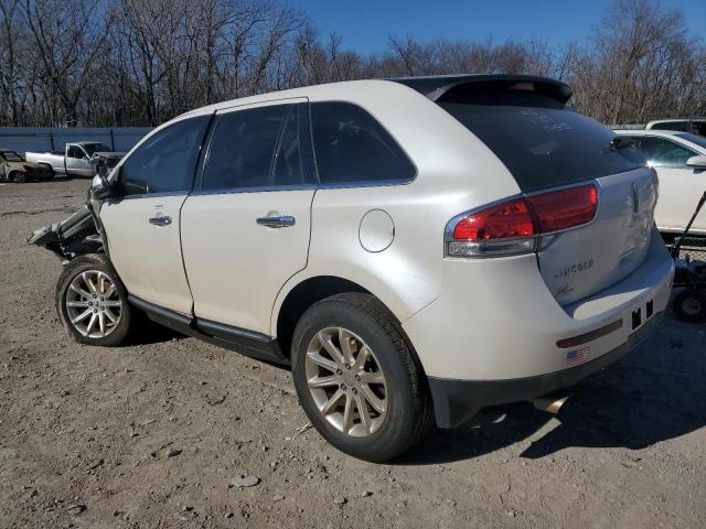 2LMDJ6JK7DBL44415 - 2013 LINCOLN MKX WHITE photo 2