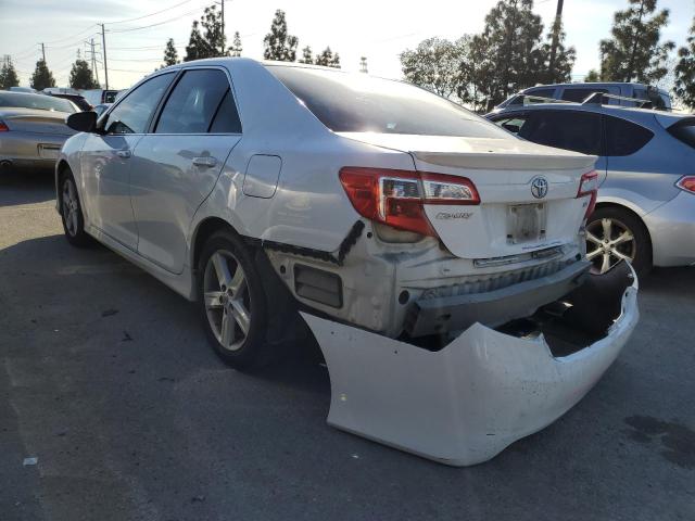 4T1BF1FK4CU140521 - 2012 TOYOTA CAMRY BASE WHITE photo 2