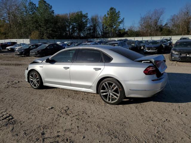 1VWAA7A39JC034986 - 2018 VOLKSWAGEN PASSAT S SILVER photo 2