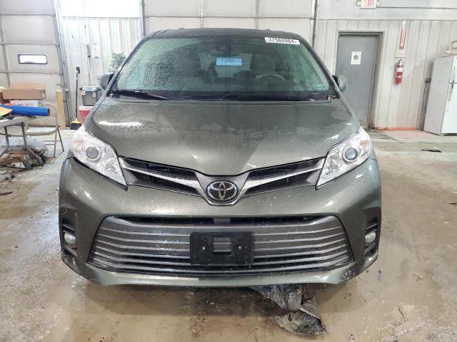 5TDYZ3DC0KS009621 - 2019 TOYOTA SIENNA XLE GREEN photo 5