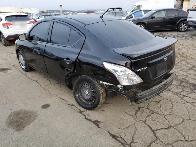 3N1CN7AP2JL806061 - 2018 NISSAN VERSA S BLACK photo 2