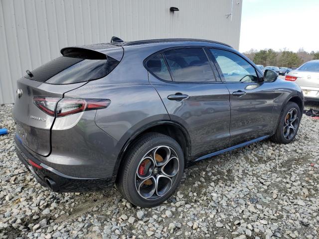 ZASPAKBN3R7D70869 - 2024 ALFA ROMEO STELVIO TI GRAY photo 3