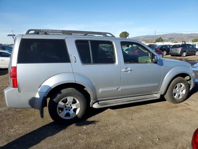 5N1AR18U96C651198 - 2006 NISSAN PATHFINDER LE SILVER photo 3