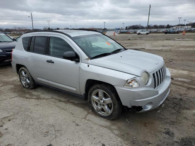 1J8FF57W38D513823 - 2008 JEEP COMPASS LIMITED SILVER photo 4