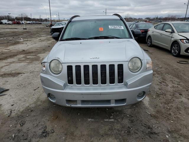 1J8FF57W38D513823 - 2008 JEEP COMPASS LIMITED SILVER photo 5