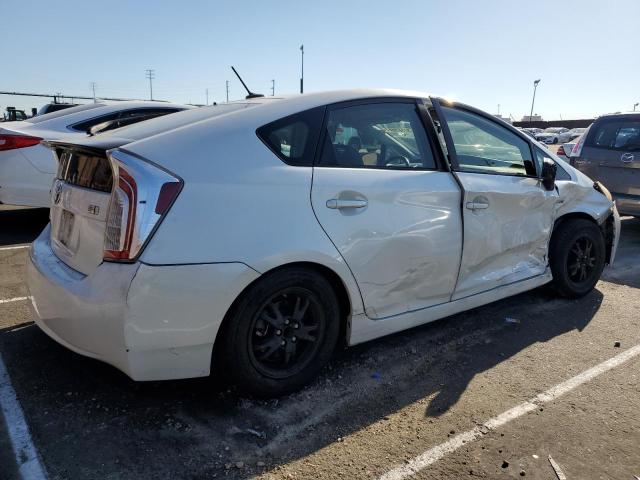 JTDKN3DU1F0431660 - 2015 TOYOTA PRIUS WHITE photo 3