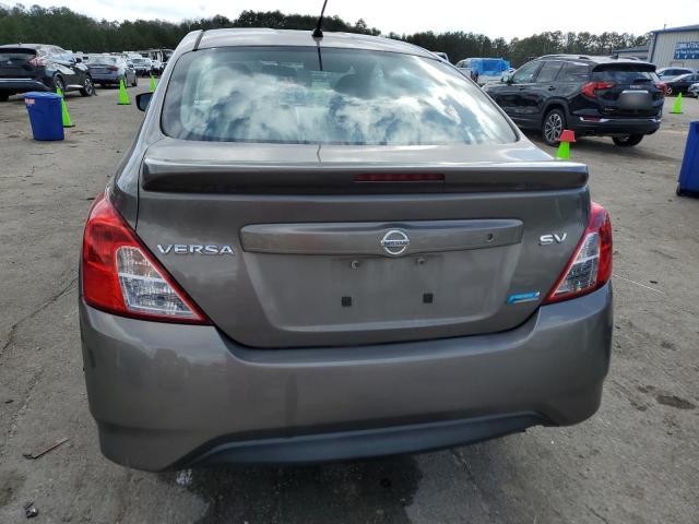 3N1CN7APXGL901783 - 2016 NISSAN VERSA S GRAY photo 6