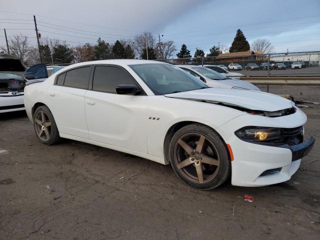 2C3CDXBG1GH277416 - 2016 DODGE CHARGER SE WHITE photo 4