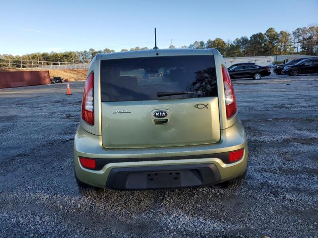 KNDJT2A58D7596022 - 2013 KIA SOUL GREEN photo 6